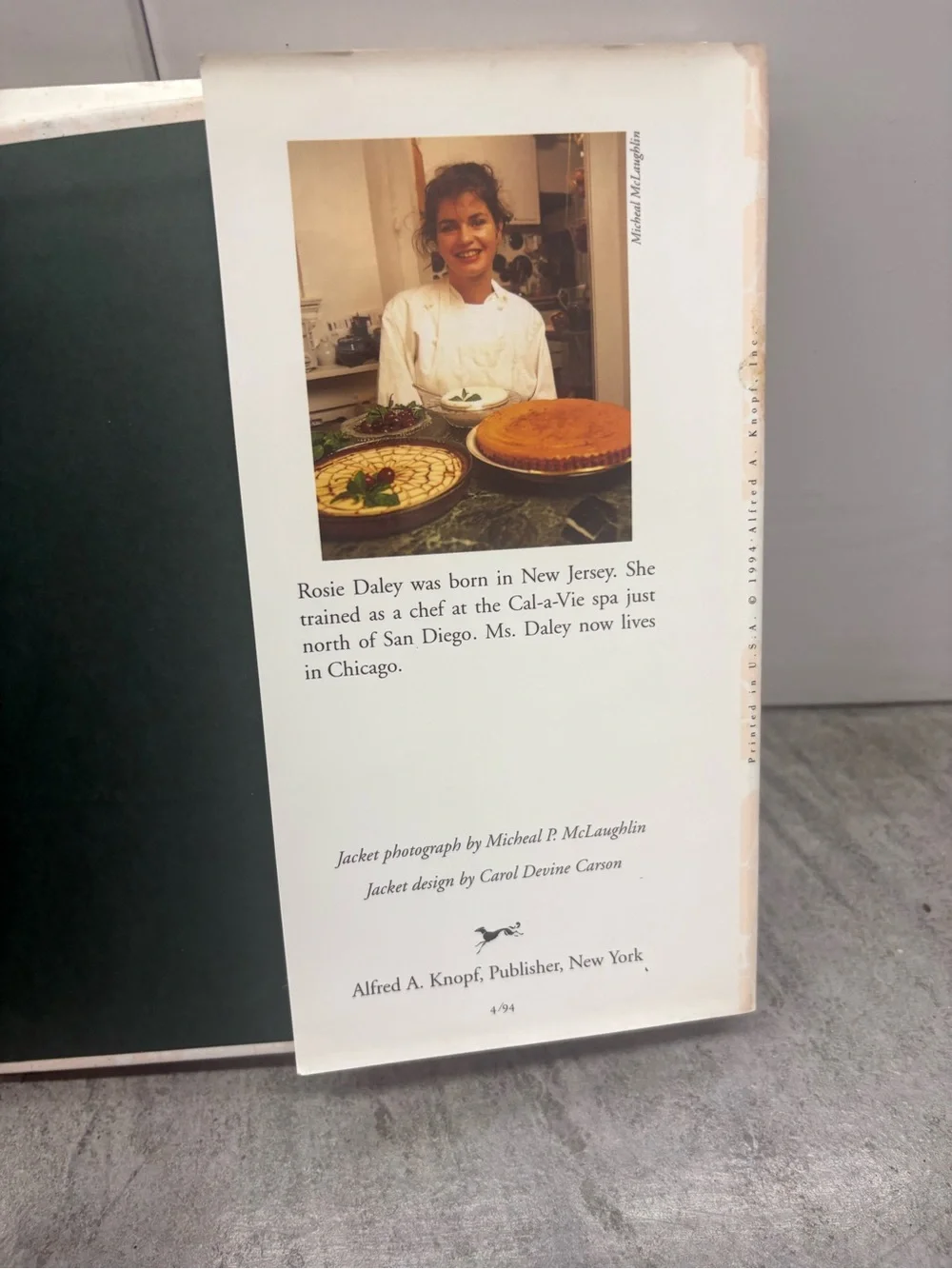 In the Kitchen with Rosie Oprah's Favorite Recipes Daley/Winfrey HC 1994